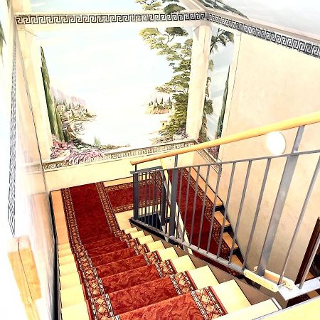 Baynunah Suites Aparthotel Мюнхен Екстериор снимка