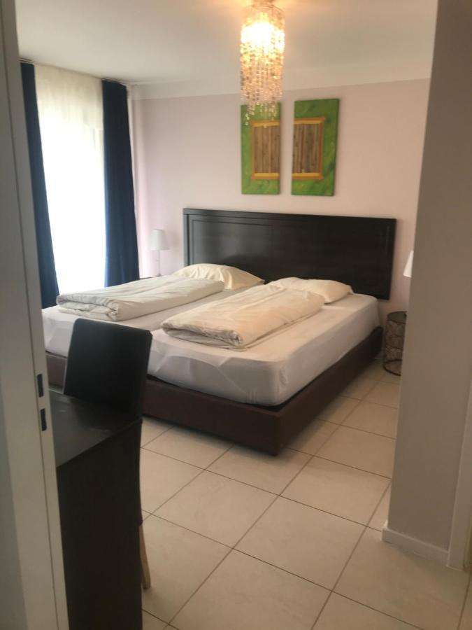Baynunah Suites Aparthotel Мюнхен Екстериор снимка