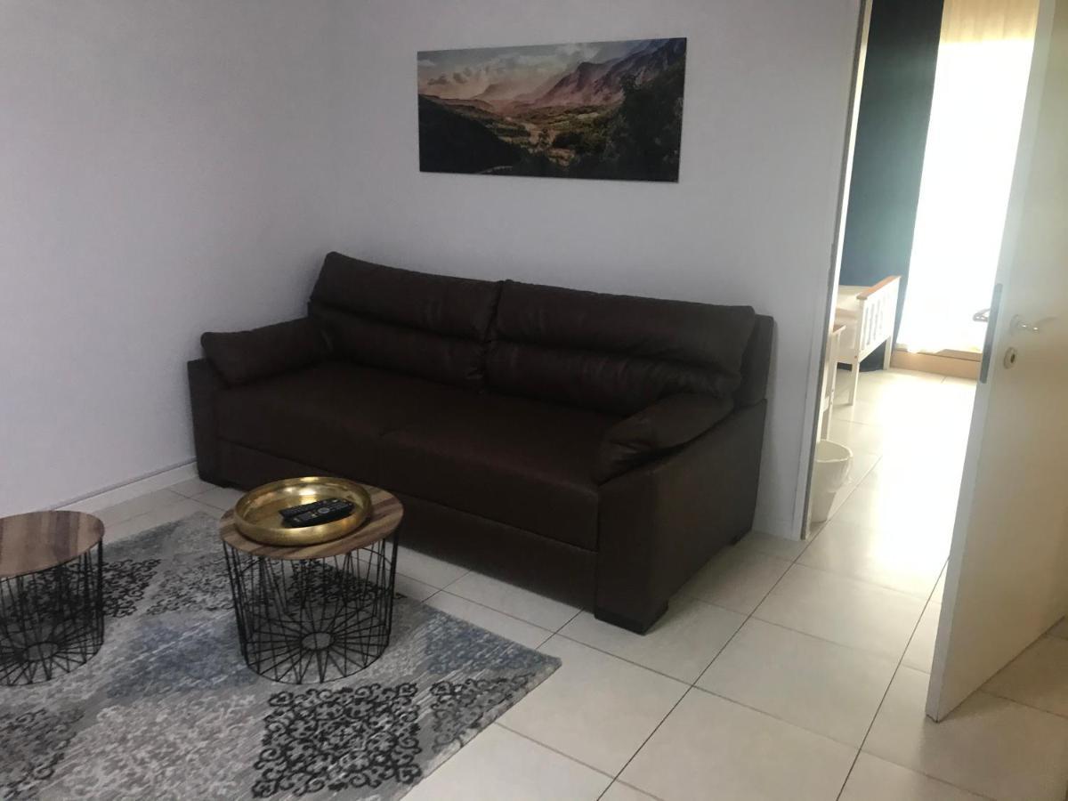 Baynunah Suites Aparthotel Мюнхен Екстериор снимка