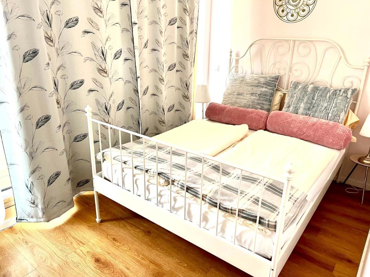 Baynunah Suites Aparthotel Мюнхен Екстериор снимка